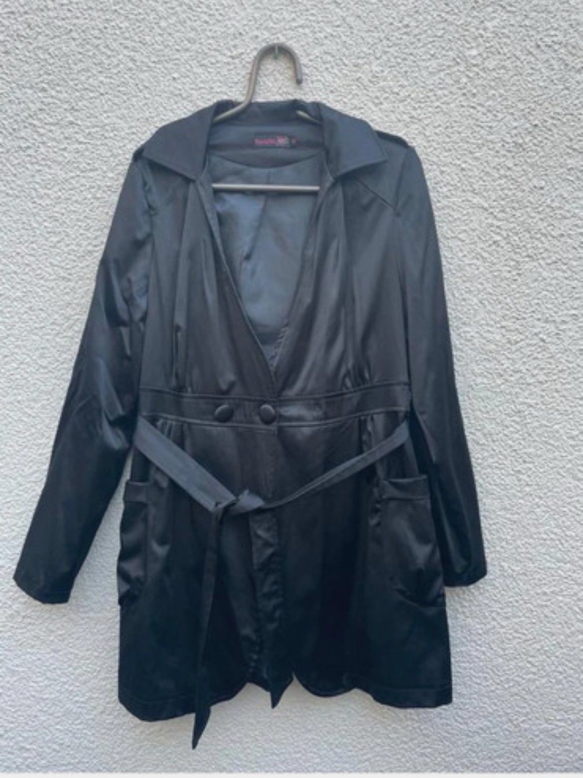 Fionella Zomerjas Zwart - Elegant en Lichtgewicht, Ophalen of Verzenden, Zo goed als nieuw, Maat 38/40 (M), Zwart