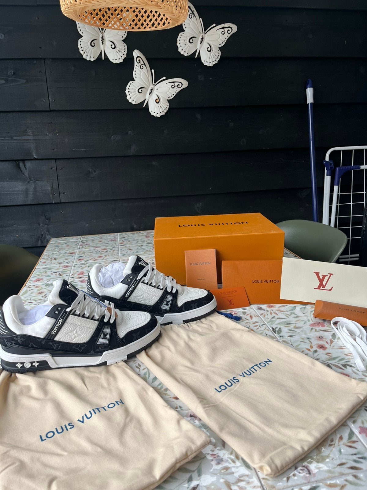 LV trainers Black / White., Kleding | Heren, Schoenen, Verzenden, Zwart, Nieuw, Sneakers of Gympen