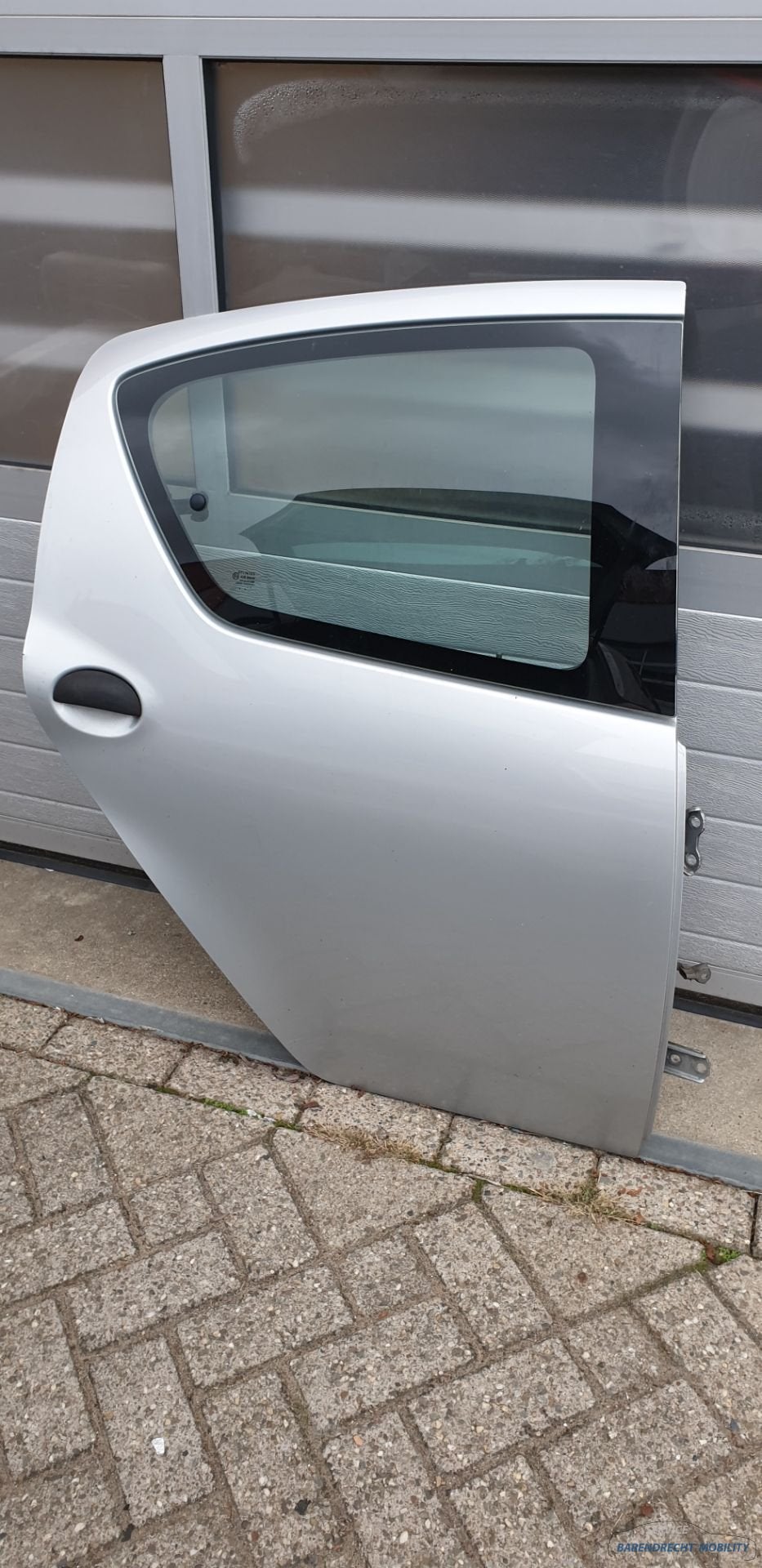 Portier RA Aygo Toyota rechts achter 67113-0H010 KTB passagi, Info@toyota.co.jp, Gebruikt, Deur, Achter