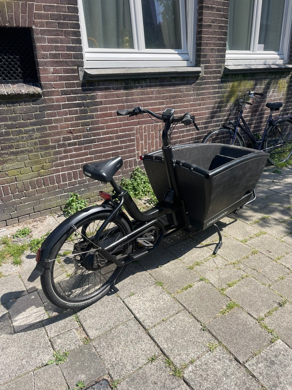 Urban Arrow performance line top staat rij klaar, Ophalen