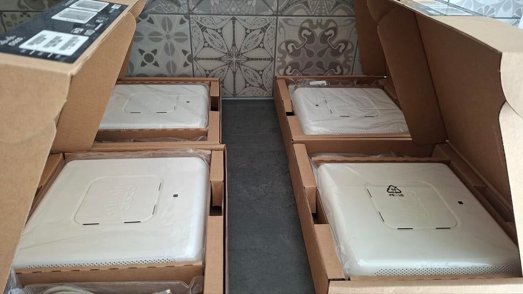 4x Cisco WAP571 Access Points - Compleet met Dozen, Ophalen of Verzenden