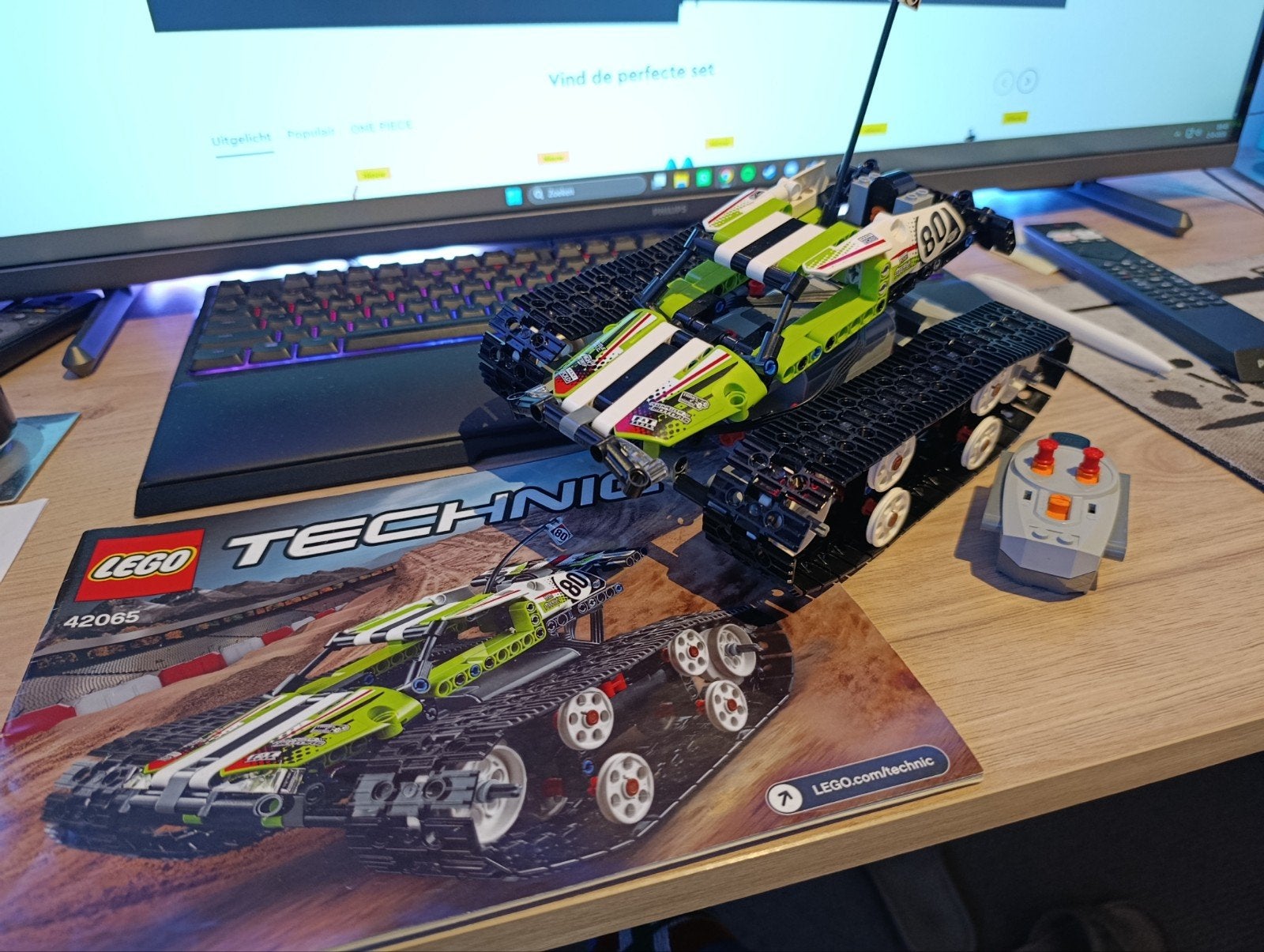 LEGO Technic 42065 RC Rupsvoertuig - Bestuurbare Raceauto, Ophalen of Verzenden, Gebruikt
