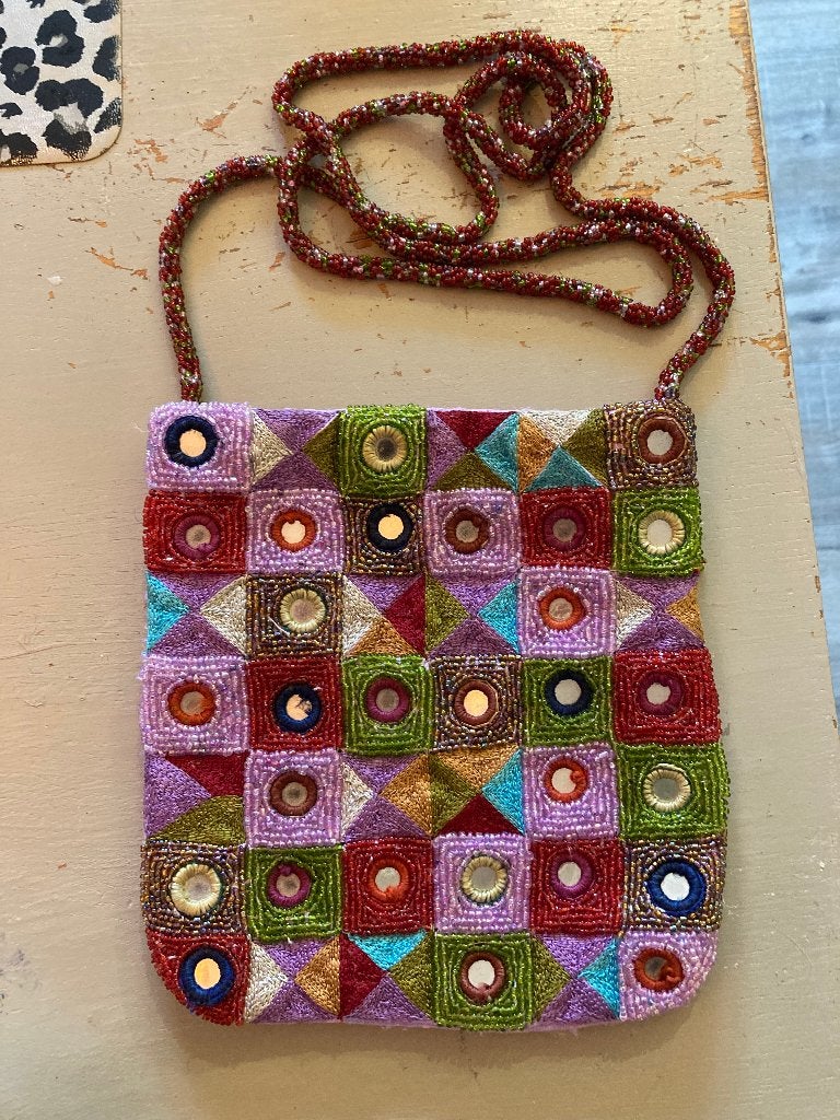 Vintage glaskralen tasje schoudertasje boho kralentasje tas, Ophalen of Verzenden, Zo goed als nieuw, Paars, Schoudertasje