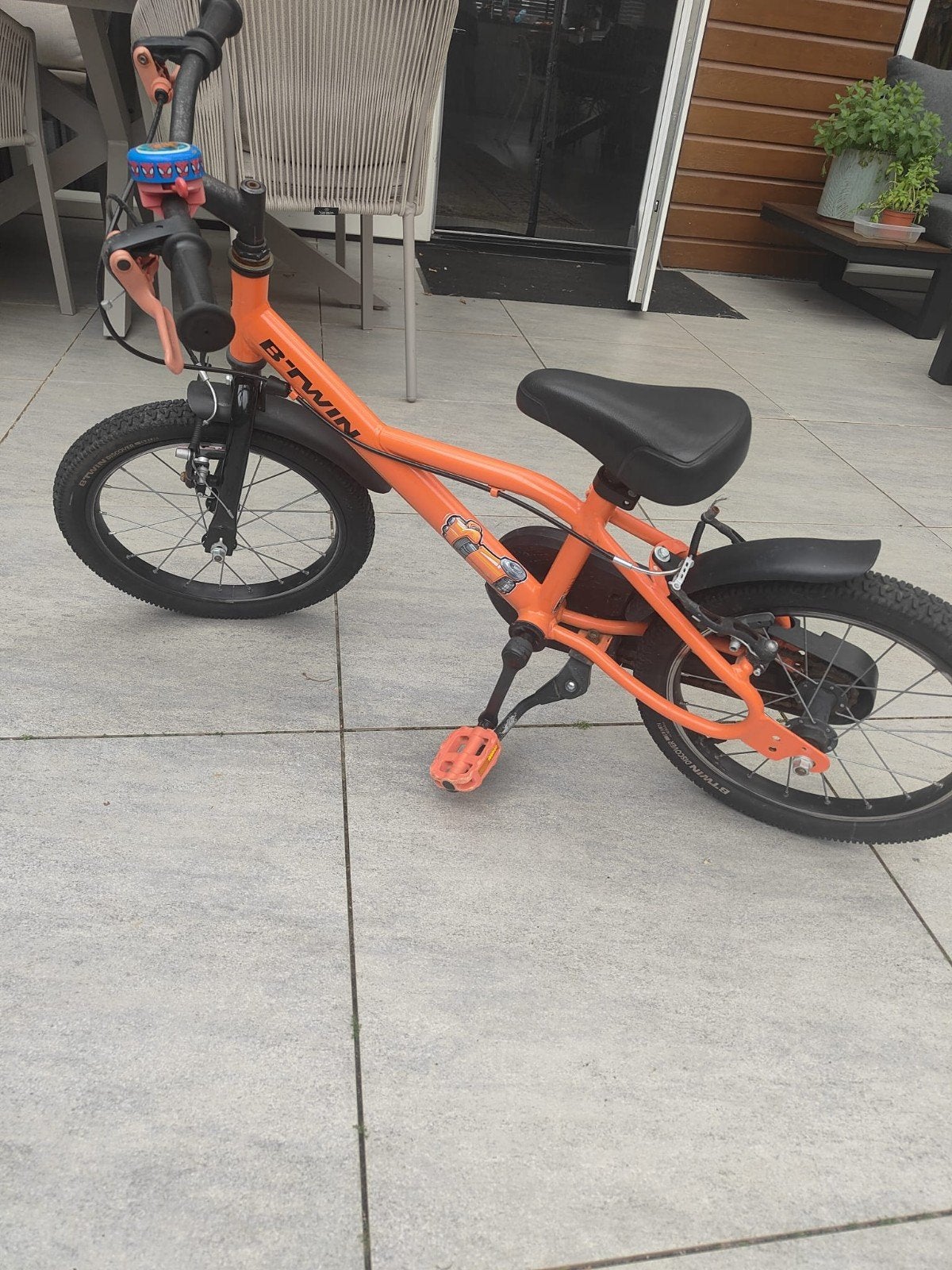 B-twin fietsje oranje, Ophalen, Gebruikt, Staal, 16 tot 20 inch