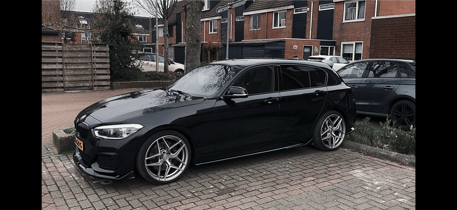 BMW 1-Serie 3.0 M135i 5DR AUT 2016 Zwart, Auto's, BMW, Achterwielaandrijving, Zwart, Zwart, Leder