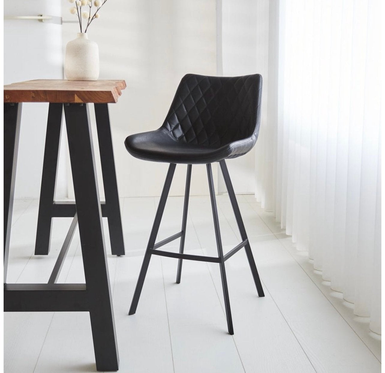 6 Industriële barkrukken – 3 kleuren – kunstleer en zwart, Ophalen, Zo goed als nieuw, 60 tot 90 cm