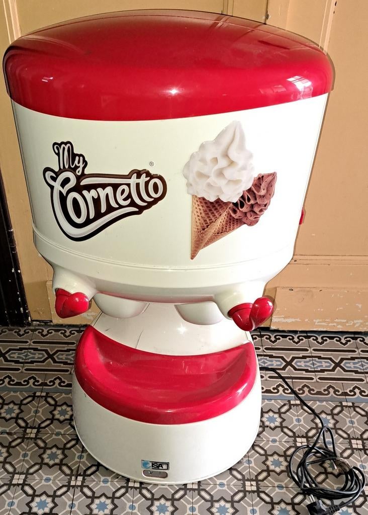Ijsmachine cornetto ijsmachine decoratie, Ophalen