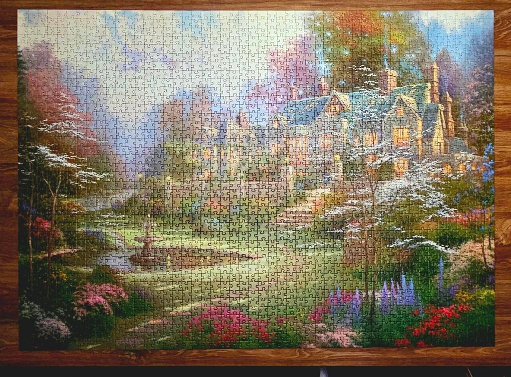 Puzzel Thomas Kinkade gardens beyond spring gate, Ophalen of Verzenden, Meer dan 1500 stukjes, Zo goed als nieuw, Legpuzzel