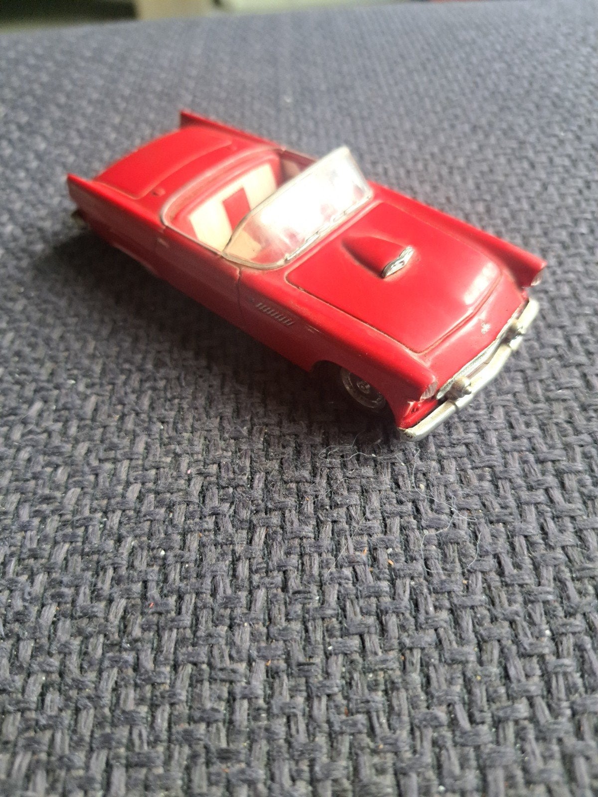 Dinky matchbox model ford thunderbird, Gebruikt, Auto, Ophalen of Verzenden, N.b