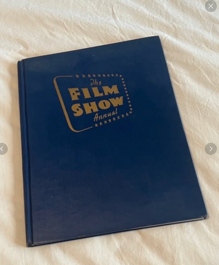 Vintage The Film Show Annual early fifties hardback - Blue, Boeken, Film, Tv en Media, Verzenden, Gelezen, Filmspecifiek