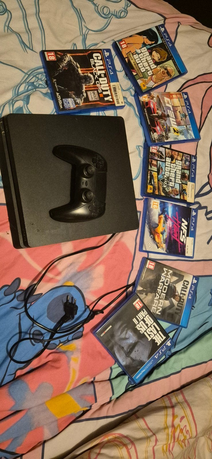 PS4 met controller en 7 games, Ophalen of Verzenden, Gebruikt, Met 1 controller, Met games