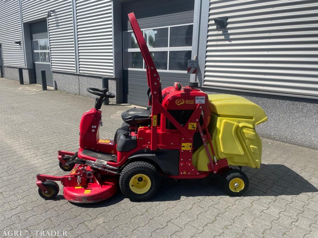 Gianni Ferrari GTS220D diesel front zitmaaier, Tuin en Terras, Zitmaaiers, Ophalen, -, Opvangbak, Niet opgegeven