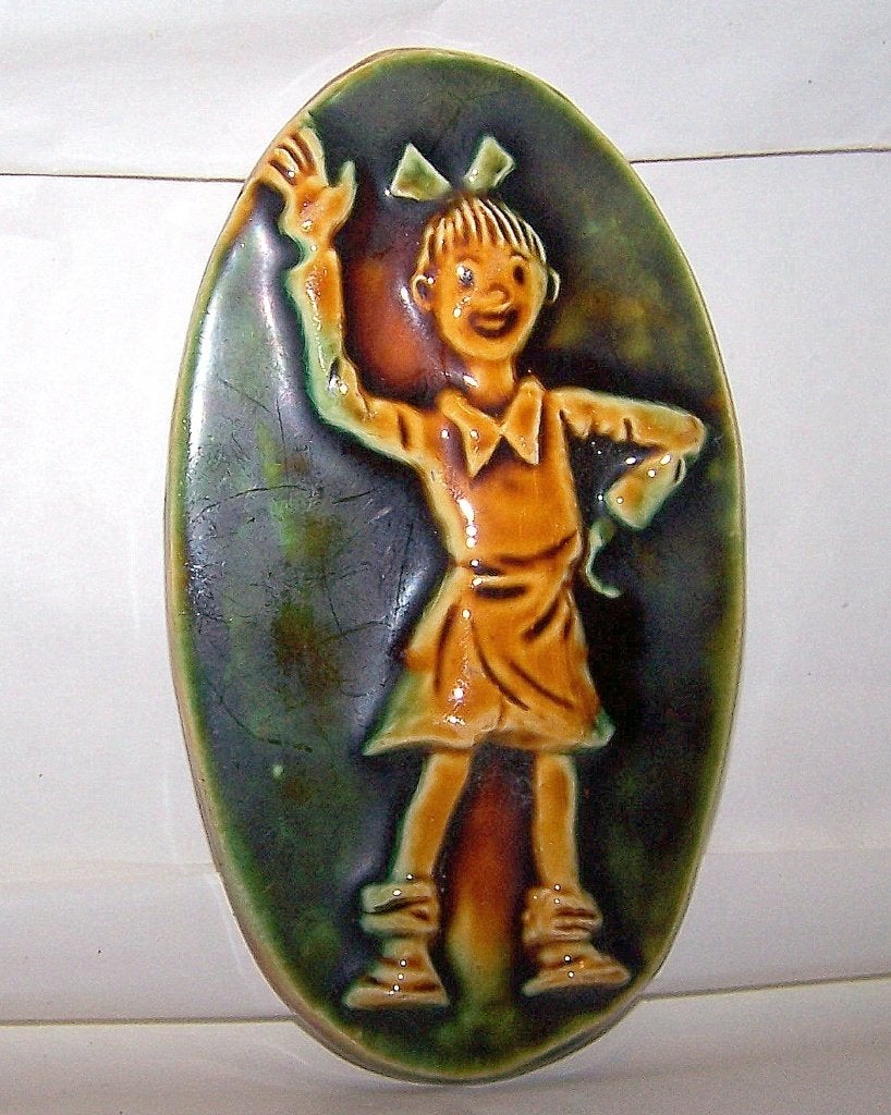 Zeldzame keramieken plaquette Wiske. 13x7,7cm. Nwst., Ophalen of Verzenden, Suske en Wiske, Nieuw, Beeldje of Figuurtje