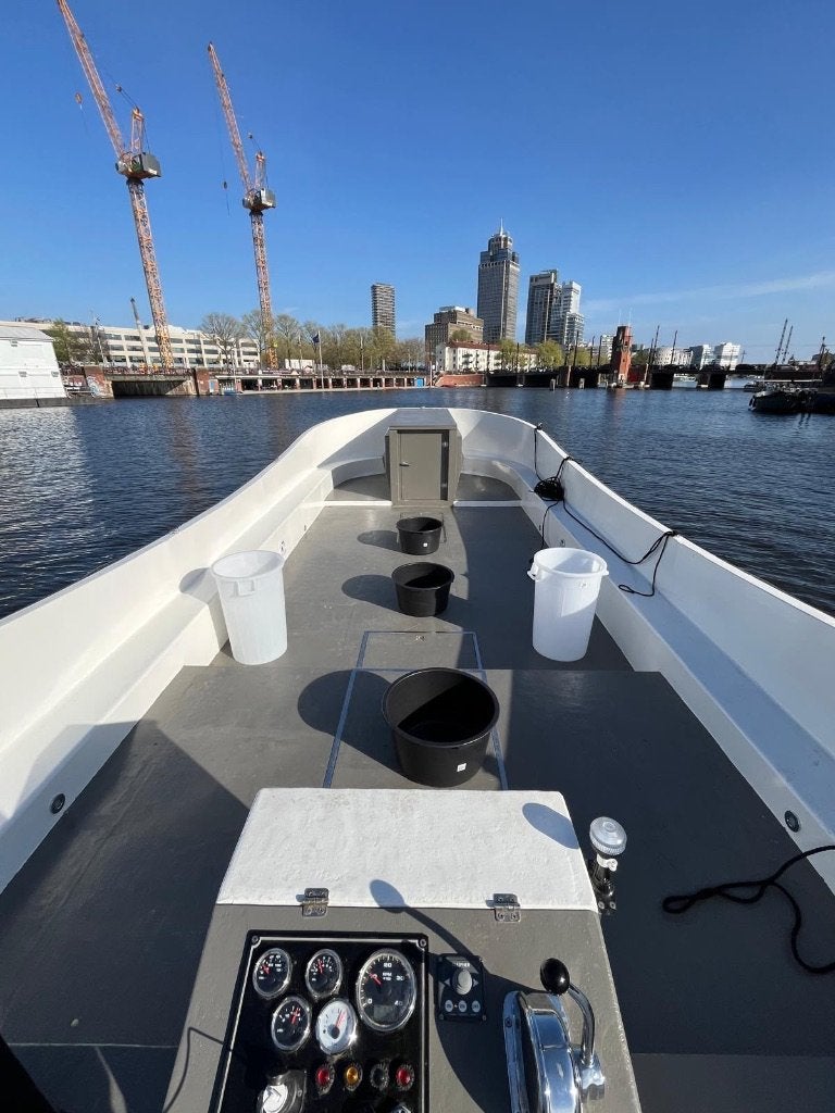 Grote reddingssloep  — 11 x 4,5 meter — 135 personen, 11 m, Binnenboordmotor, Diesel, Boegschroef