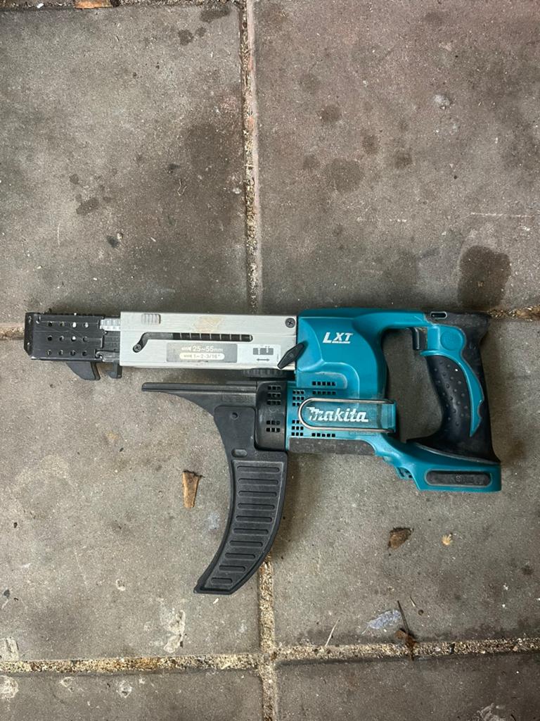 Makita gips schroefmachine 14,4 volt, Ophalen of Verzenden, Gebruikt