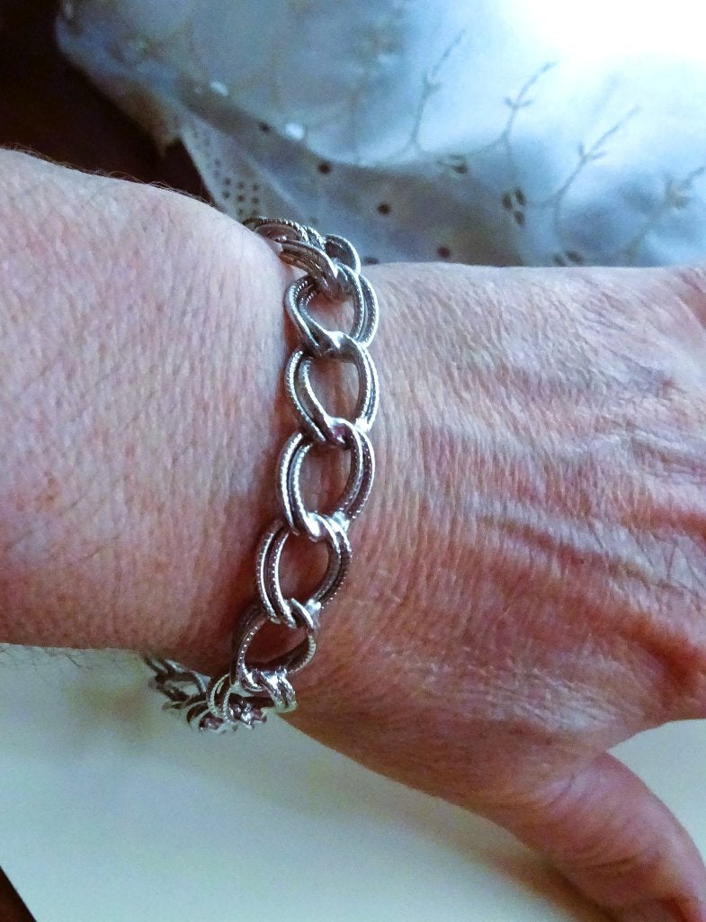 Armband gedraaide inelkaar gevlochten dubbele ovale schakels, Verzenden, Zo goed als nieuw, Zilver, Staal