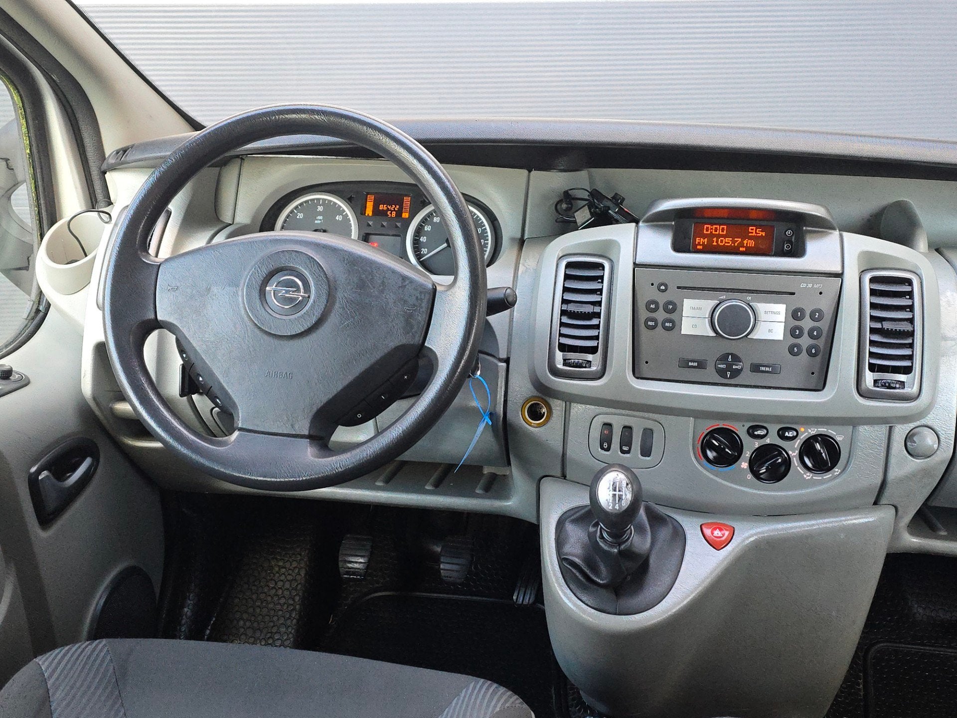 Opel Vivaro Combi 2.0 CDTI L1H1 9Persoons |Nap |Airco, Auto's, Opel, Voorwielaandrijving, 1857 kg, Origineel Nederlands, Bedrijf