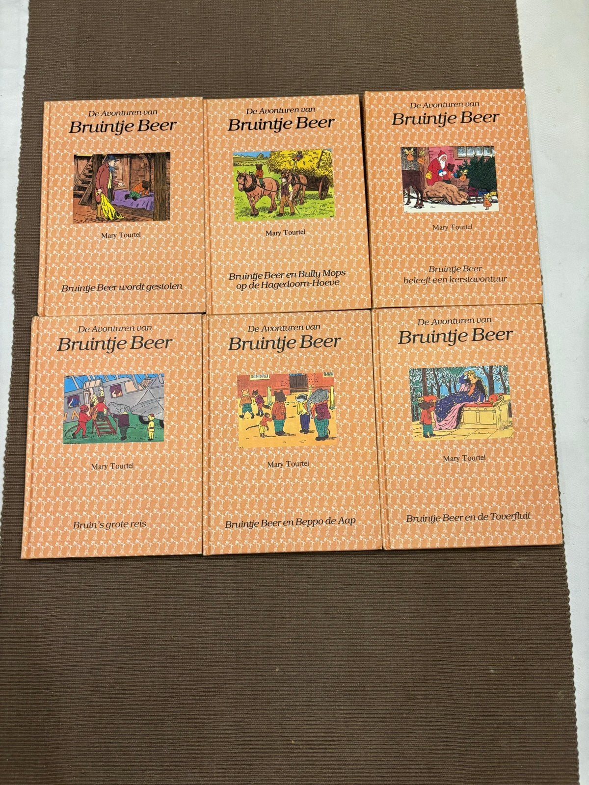De Avonturen van Bruintje Beer - Complete Set (6 Boeken), Ophalen of Verzenden, Gelezen, Fictie algemeen