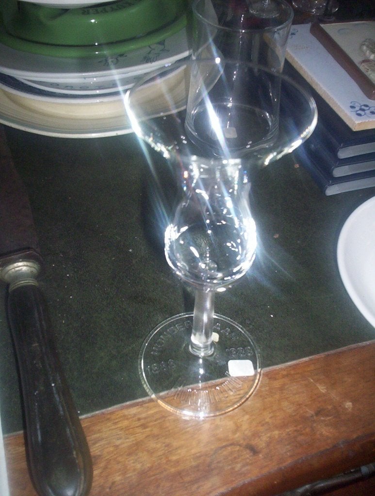 borrelglaasje hooghoudt (vlgnr 11) honderd jaar 1888-1988, Verzamelen, Ophalen of Verzenden, Zo goed als nieuw, Borrel- of Shotglas