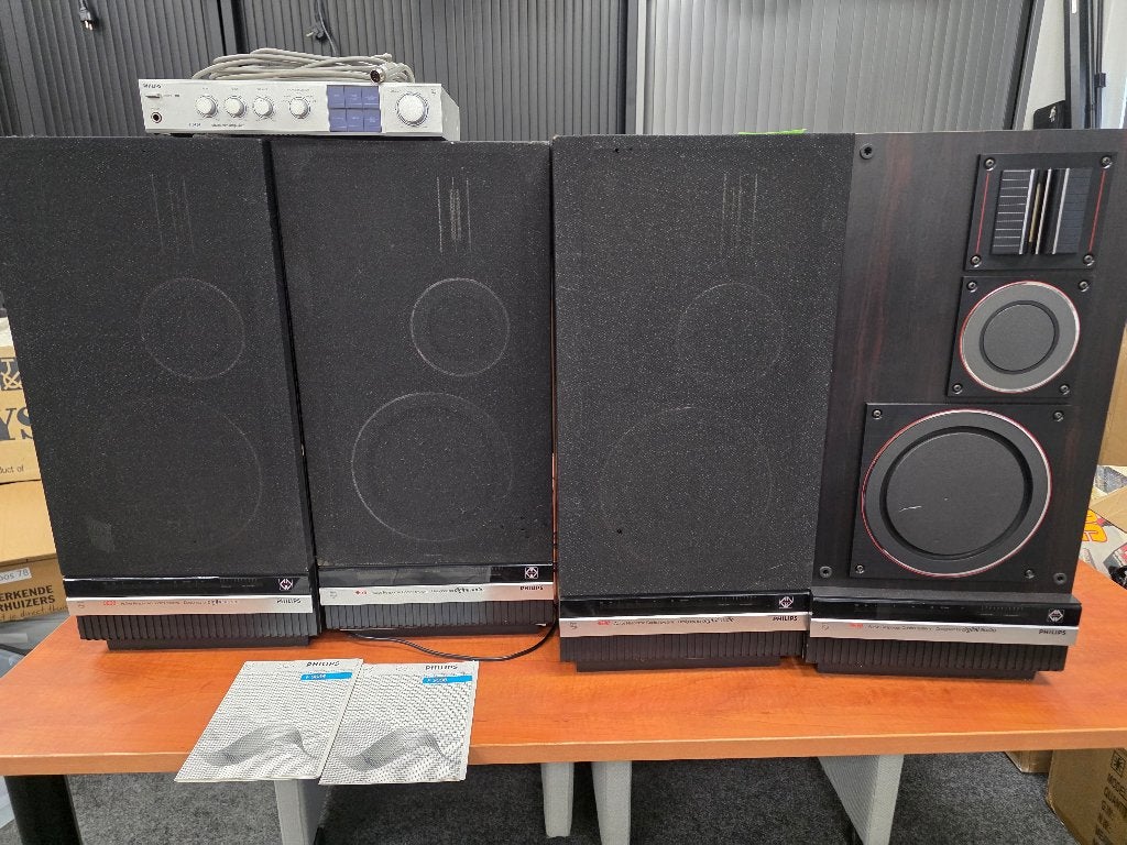 4x Philips F9638 + Philips F3434, Ophalen, Philips, Gebruikt, 120 tot 150 watt