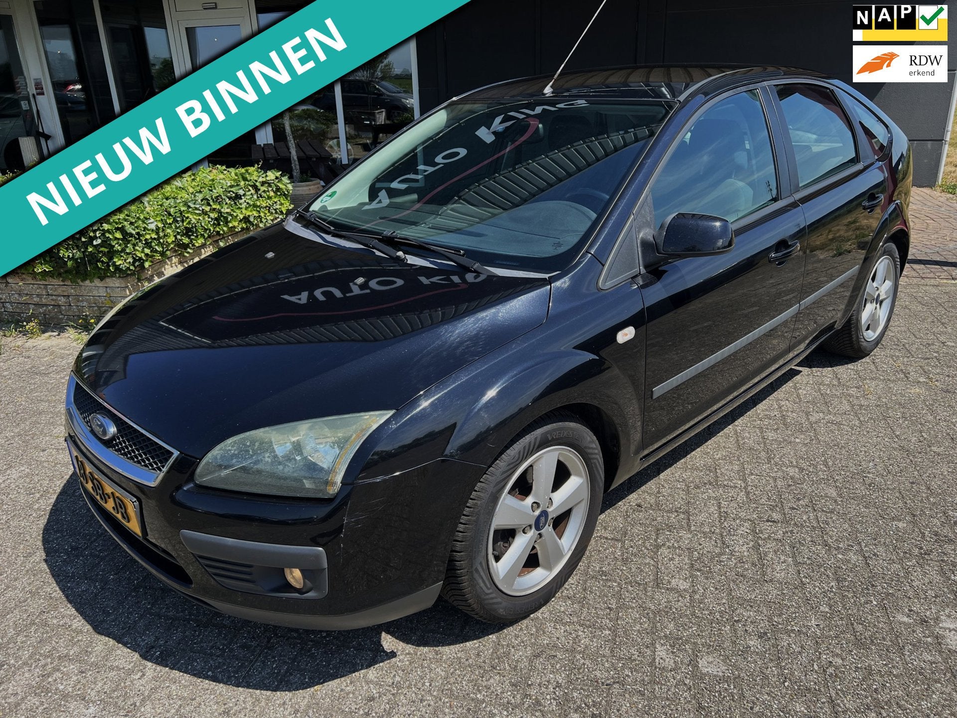 Ford Focus 1.6-16V Futura AIRCO/CRUISE/5DRS/LMV APK+NAP, Auto's, Ford, Bedrijf, Te koop, Focus, Airbags, Airconditioning, Boordcomputer