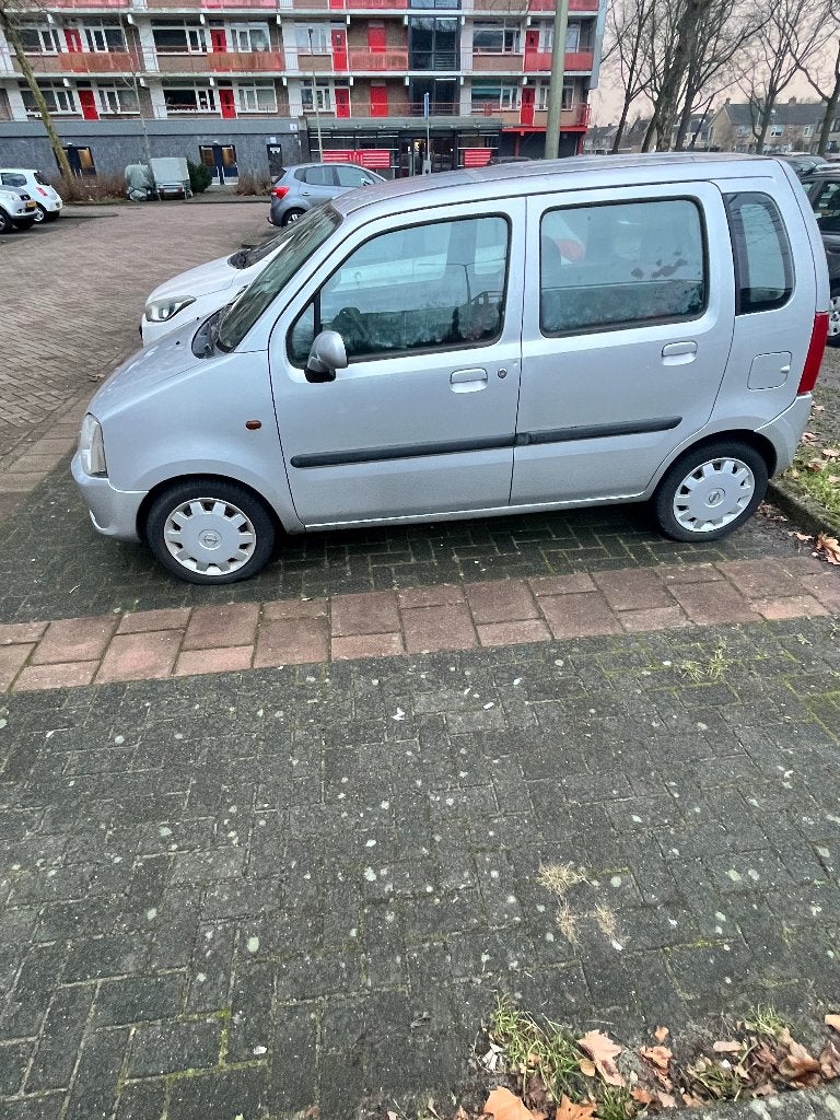 Opel Agila