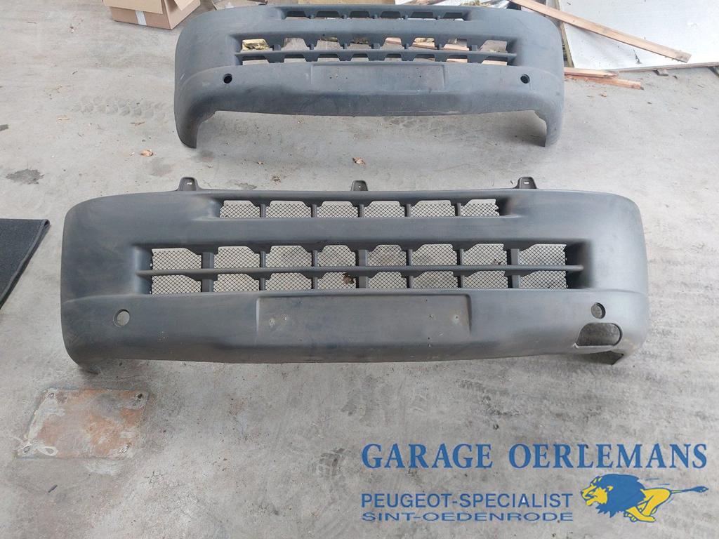 2x voorbumper peugeot boxer, Ophalen, Gebruikt, -, Voor