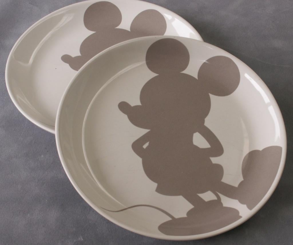 2 keramische borden met minimalistisch silhouet Mickey Mouse, Ophalen of Verzenden, Overige figuren, Nieuw, Beeldje of Figuurtje