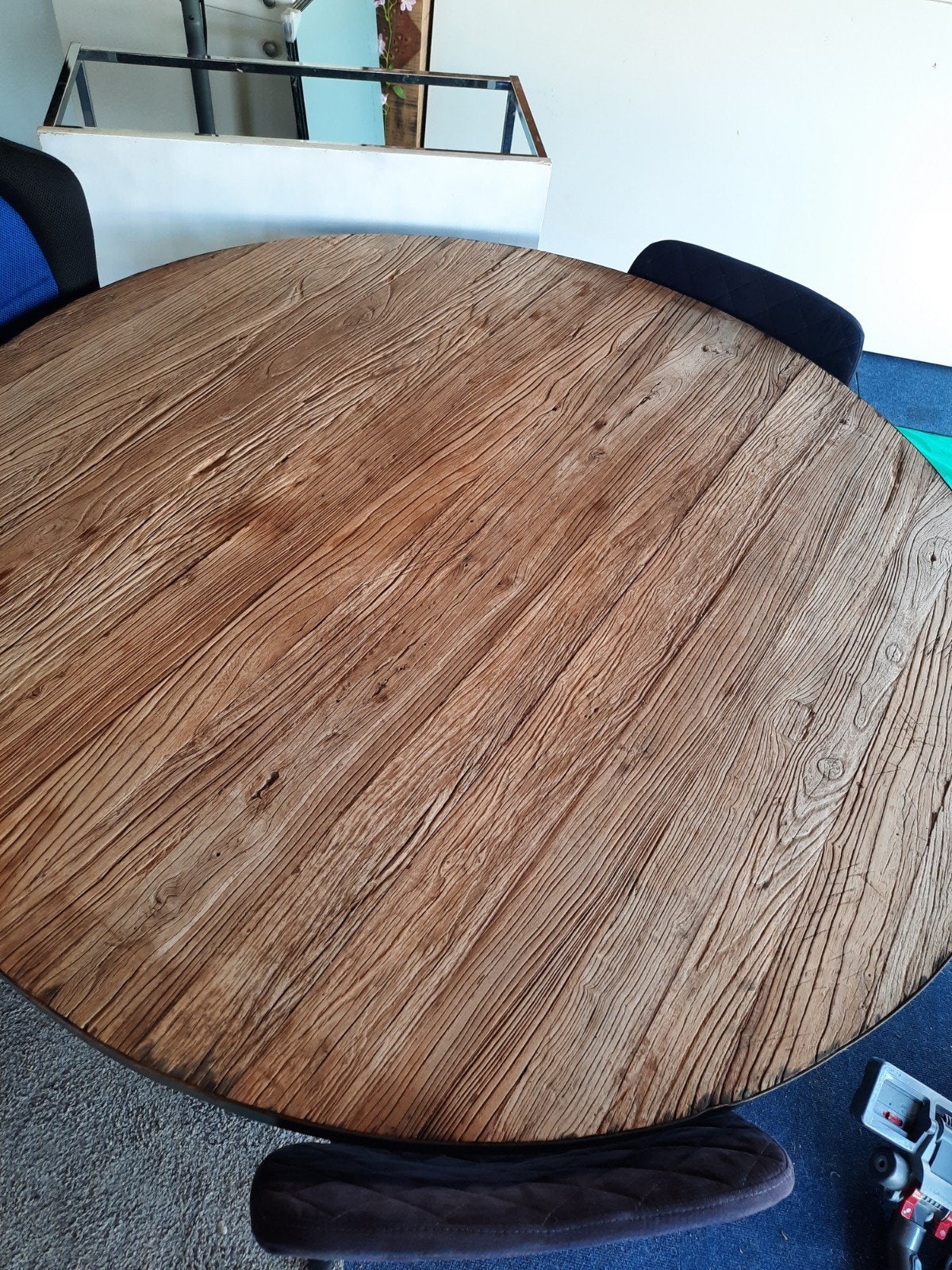 Robuuste ronde eettafel met metalen onderstel, Gebruikt, 150 tot 200 cm, Rond, Vijf personen of meer