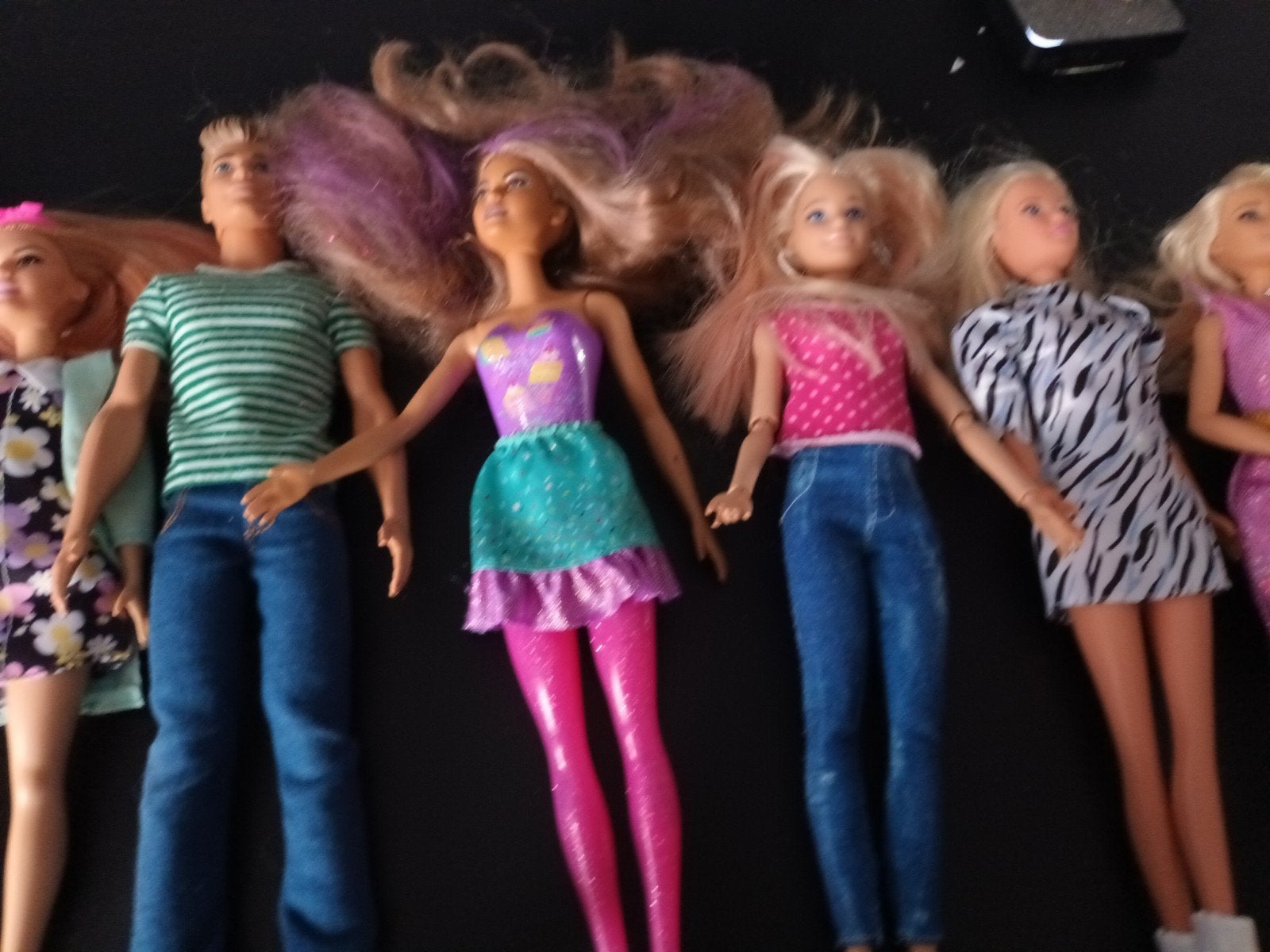 Niet gratis 12 barbie poppen  1 man barbiepop, Ophalen of Verzenden
