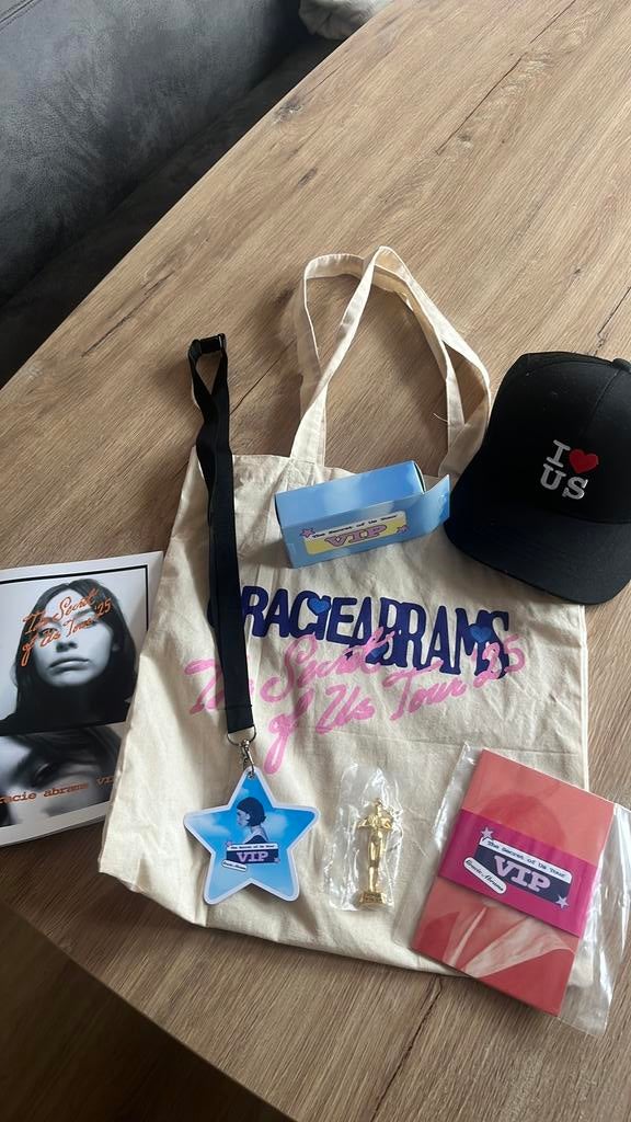 Gracie Abrams VIP Goodie bag nieuw!!, Ophalen of Verzenden, Nieuw