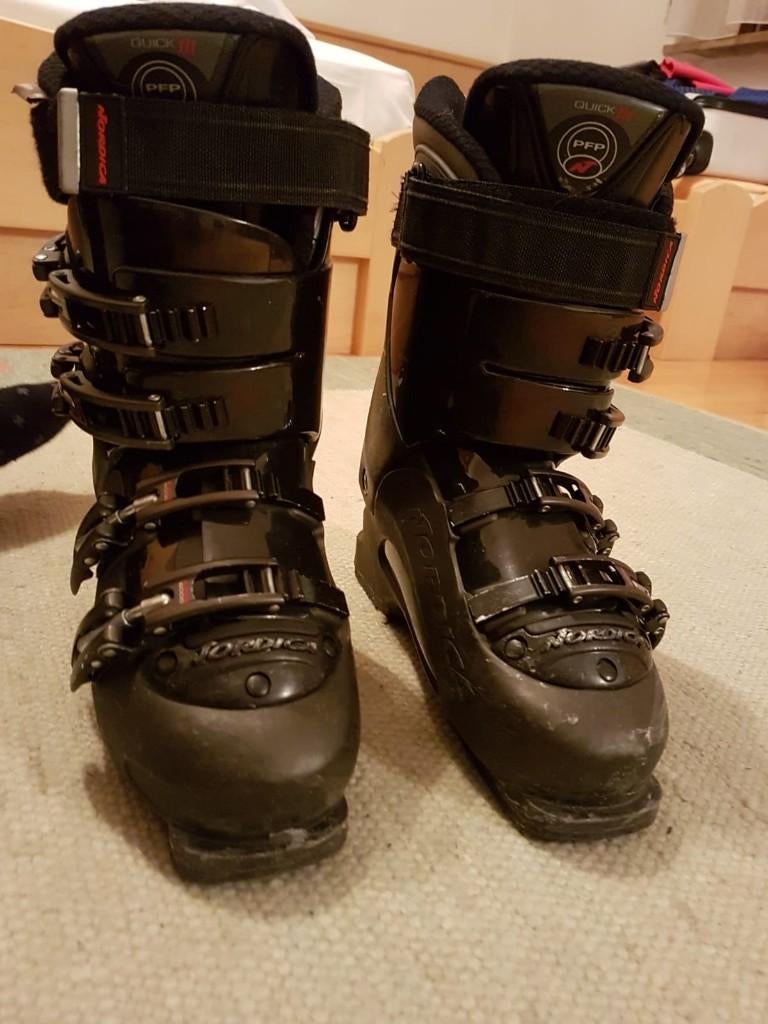 Nordica Skischoenen Maat 39, Sport en Fitness, Skiën en Langlaufen, Ophalen, 160 tot 180 cm, Gebruikt, Schoenen