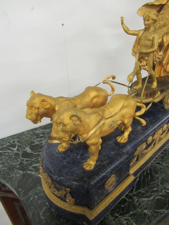 Oer 10451 grote antieke strijdwagen pendule met leeuwen, Antiek en Kunst, Ophalen