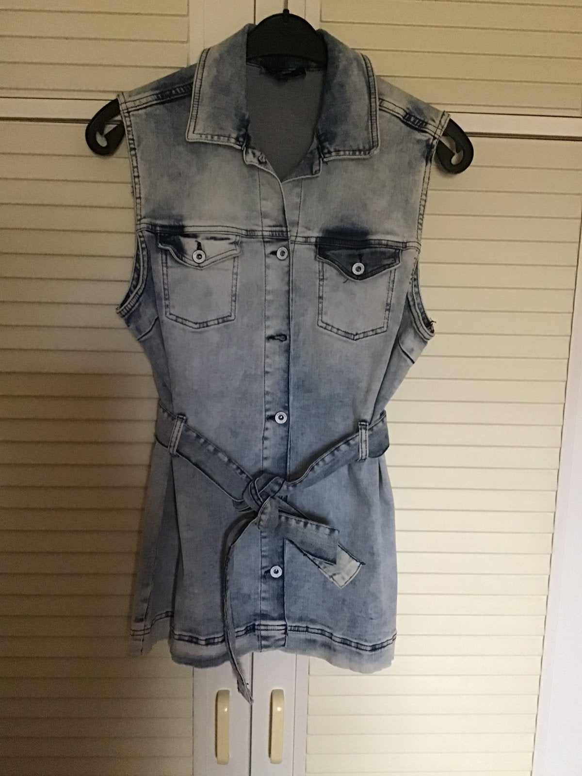 Denim gilet Elvira Maat 42, Ophalen of Verzenden, Zo goed als nieuw, Maat 42/44 (L), Blauw