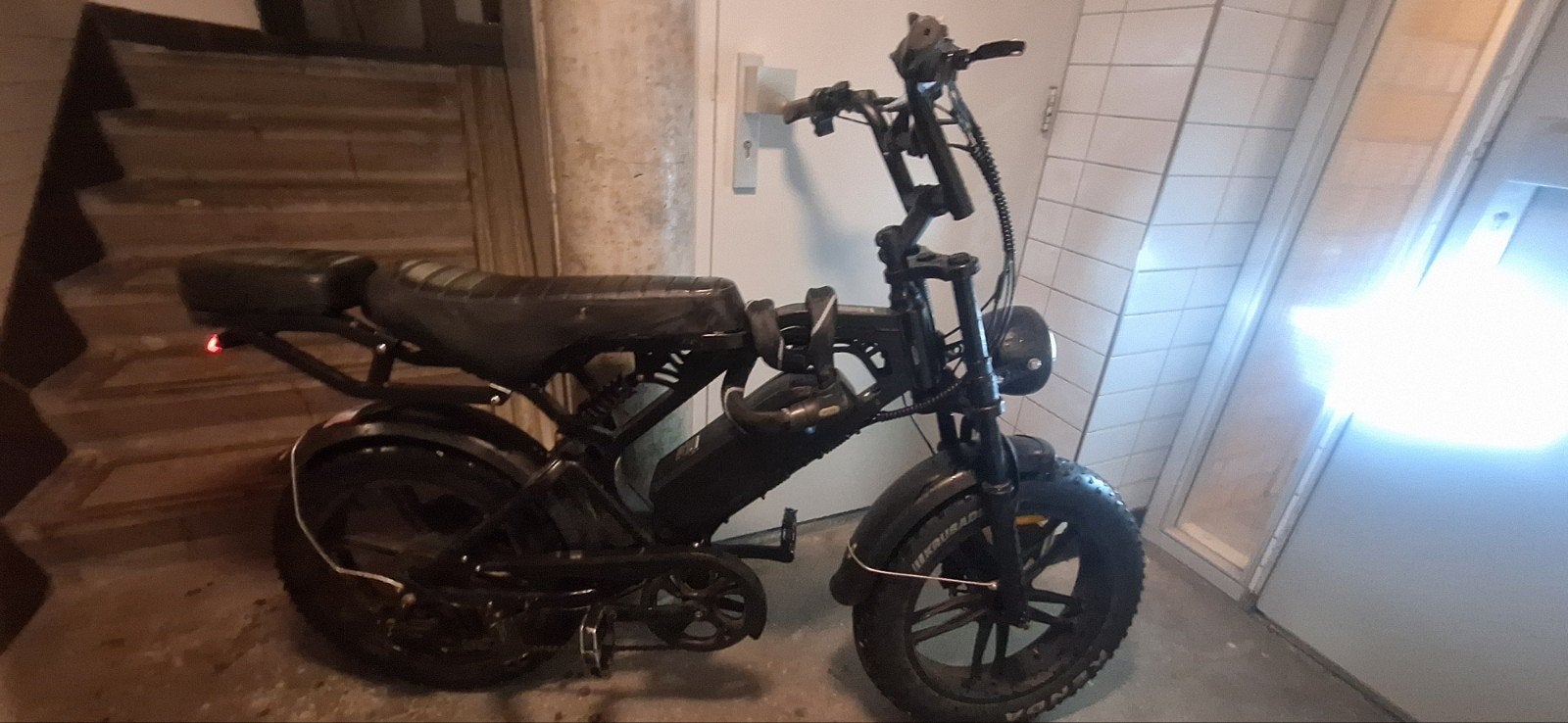 ouxi v20 te koop, 59 cm of meer, Ophalen, Zo goed als nieuw, Overige merken
