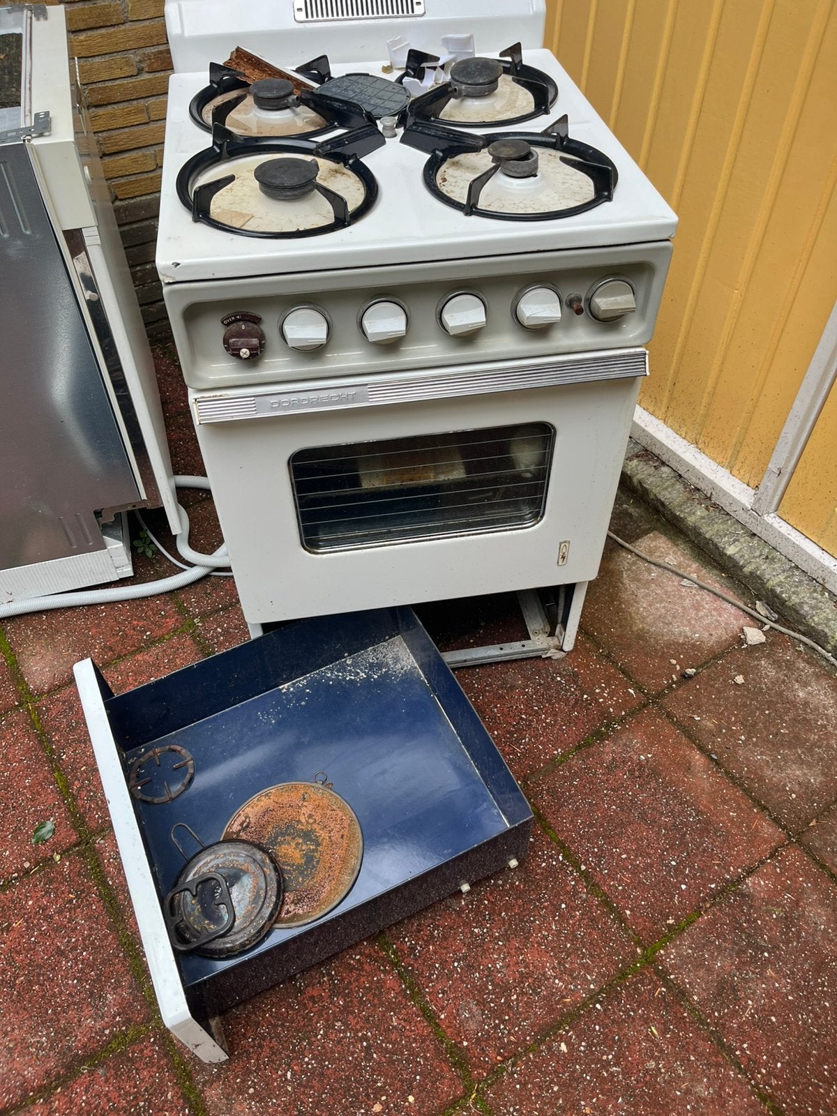 Gasfornuis en oven Dordrecht, Gebruikt, Hete lucht, Gas, Vrijstaand