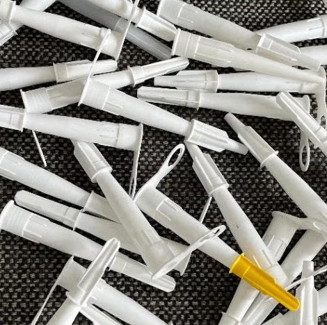37x kitspuit mondjes tuitjes voor kitkokers kit spuitmondjes, Doe-het-zelf en Verbouw, Ophalen, Nieuw