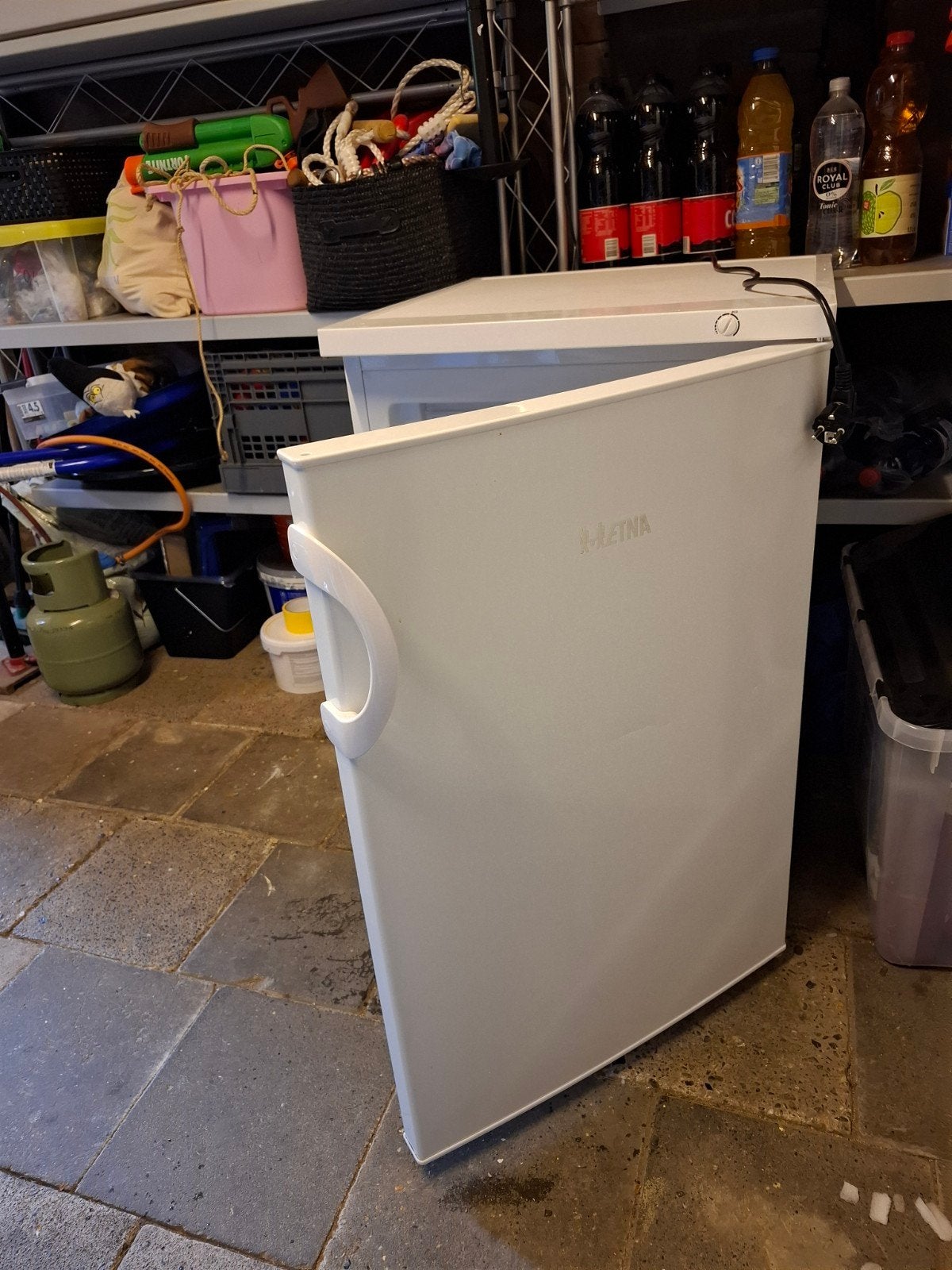 Zo goed als nieuwe Etna tafelmodel vriezer (half jaar oud), Minder dan 60 cm, Zo goed als nieuw, Vrijstaand, Ophalen