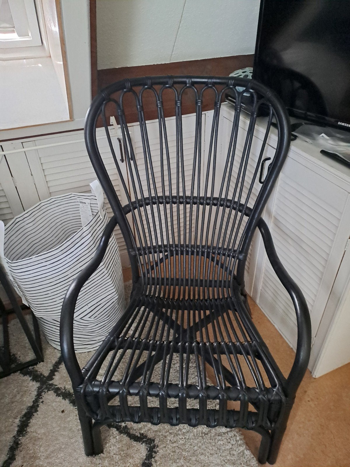 Zwarte rotan stoelen - per 2, Huis en Inrichting, Stoelen, Ophalen, Zwart, Riet of Rotan, Zo goed als nieuw
