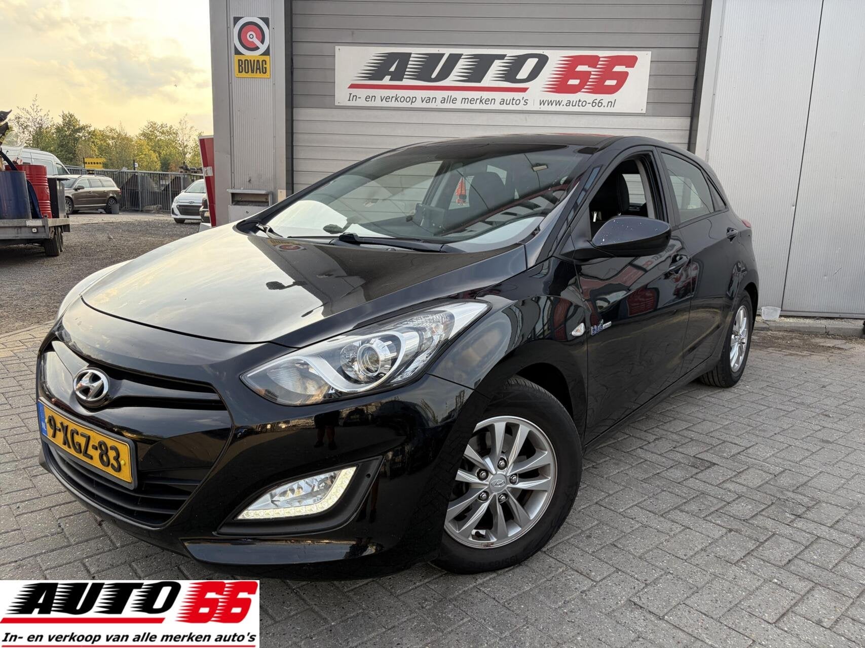 Hyundai i30 1.6 GDI Business Edition, Voorwielaandrijving, Euro 5, Gebruikt, 4 cilinders