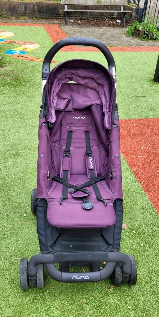 Nuna pepp lux buggy - stevig en comfortabel, Kinderen en Baby's, Buggy's, Ophalen of Verzenden, Regenhoes