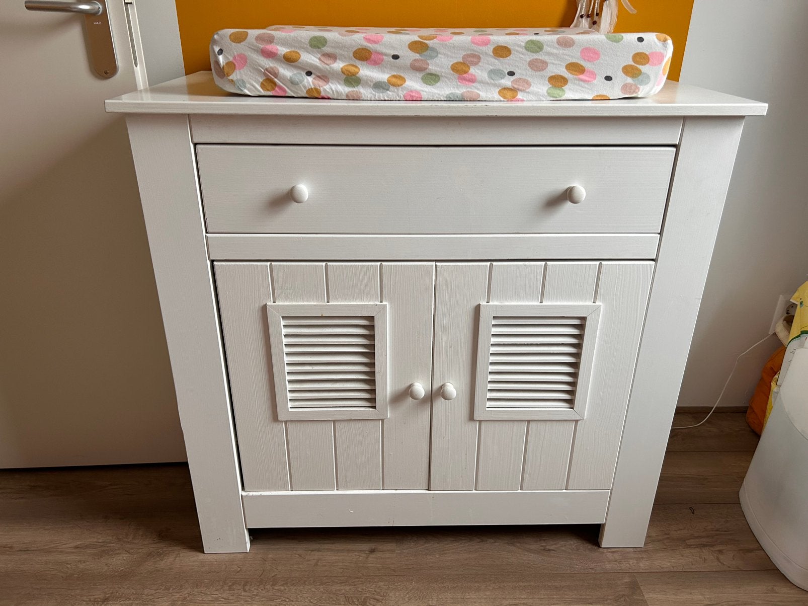 Fijne commode wit, Kinderen en Baby's, Kinderkamer | Commodes en Kasten, Ophalen, Gebruikt, 50 tot 70 cm, 100 cm of meer