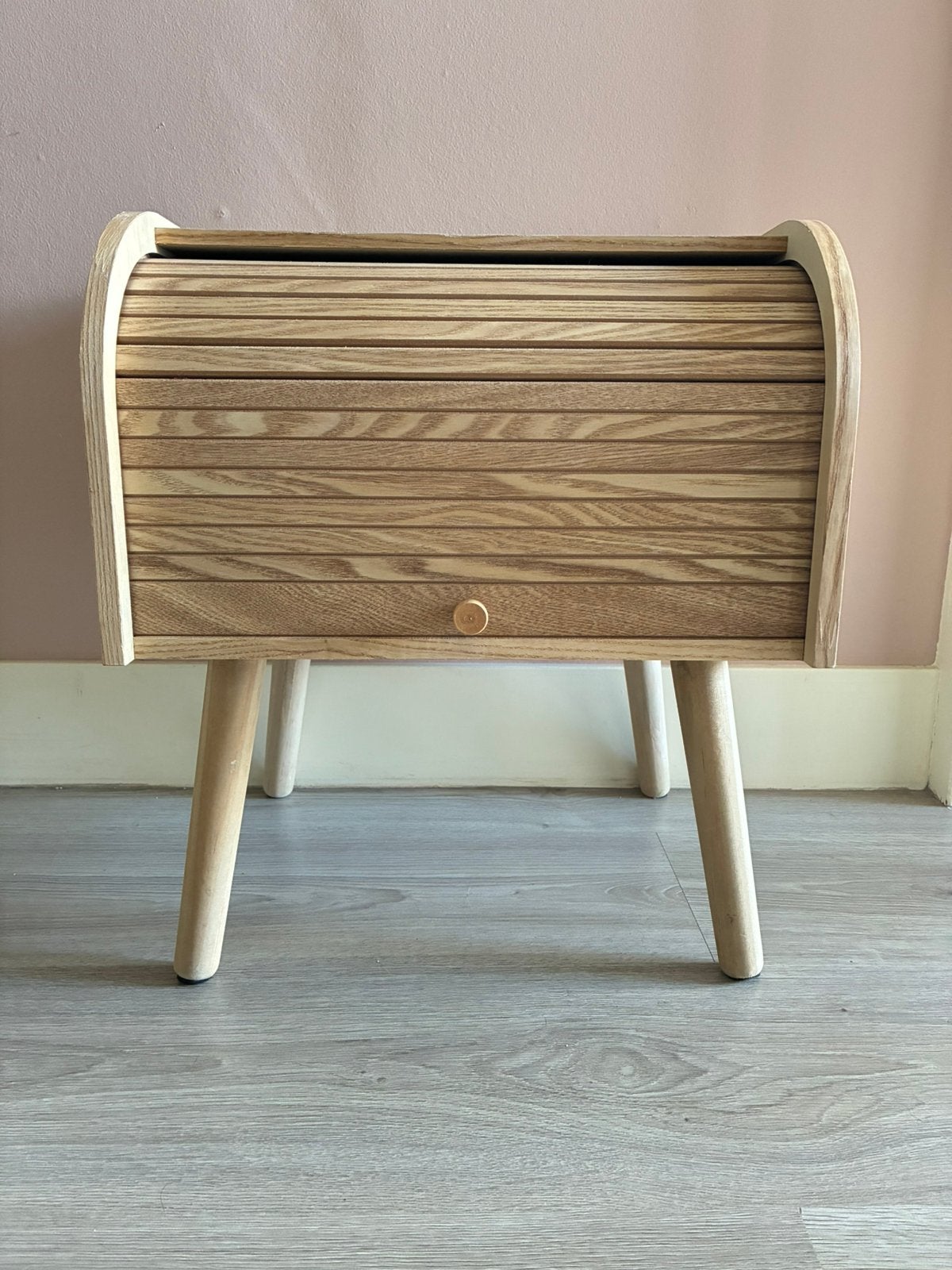 Nachtkastje of bijzettafel, Huis en Inrichting, Ophalen, Zo goed als nieuw, Minder dan 45 cm