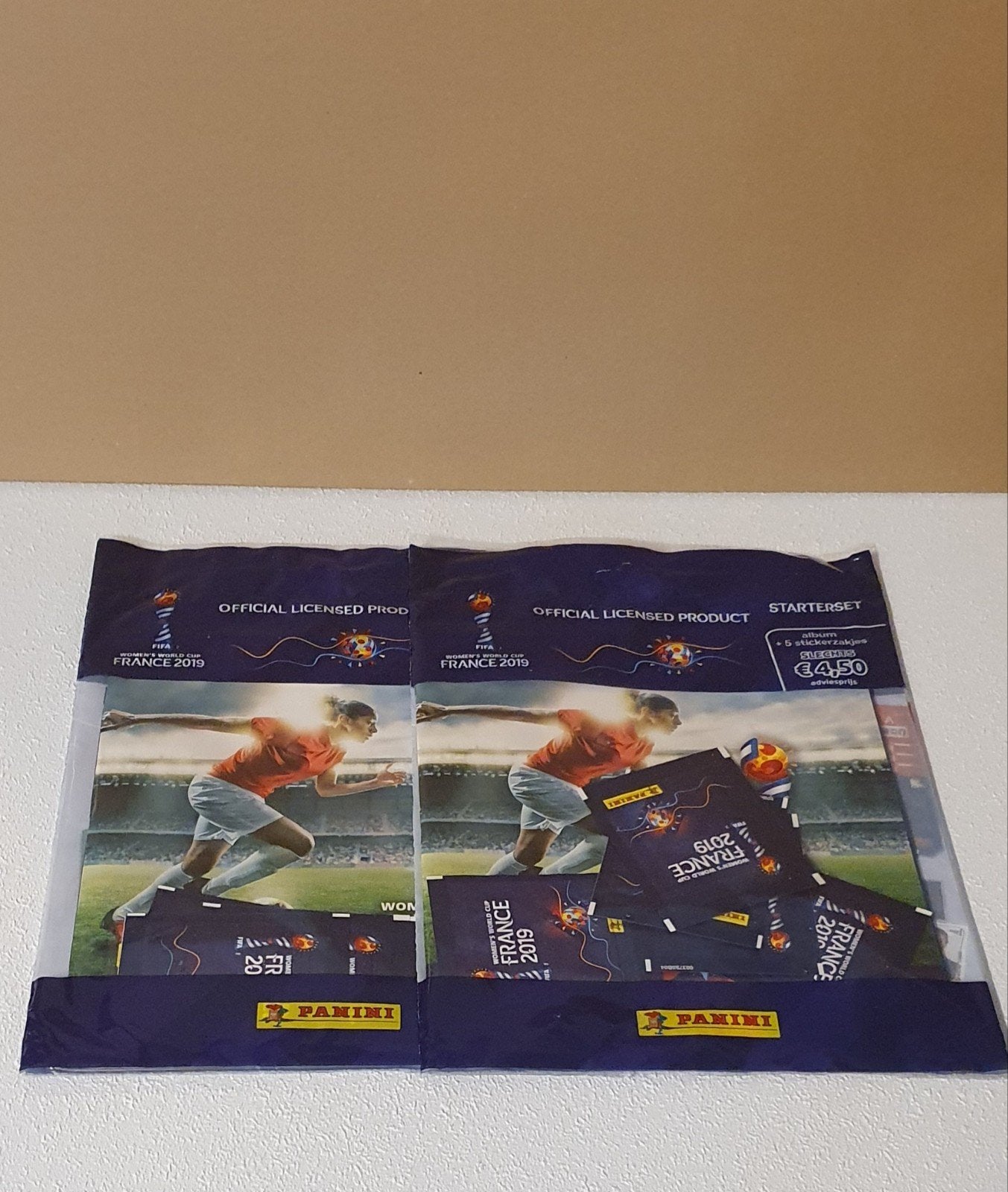 Panini Women World Cup 2019 - 2x NL starterset., Ophalen of Verzenden, Zo goed als nieuw, Meerdere stickers