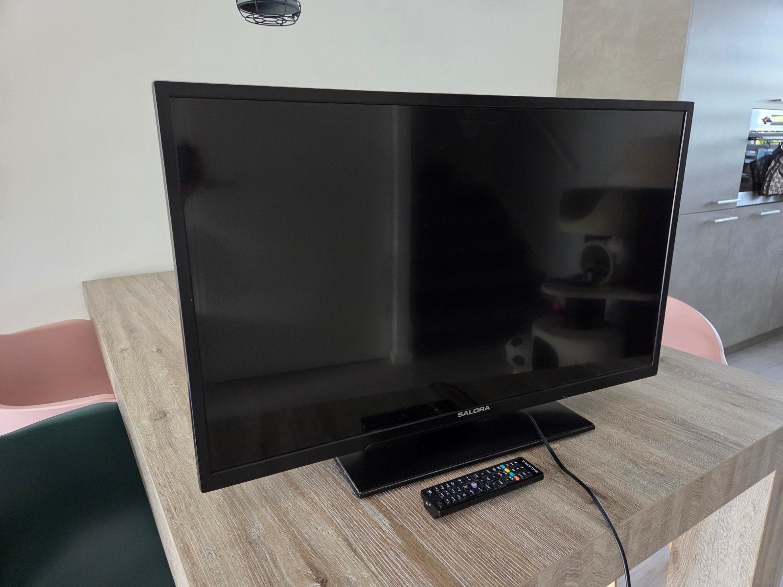 Salora 32 inch HDMI Televisie, LED, 50 Hz, HD Ready (720p), Zo goed als nieuw