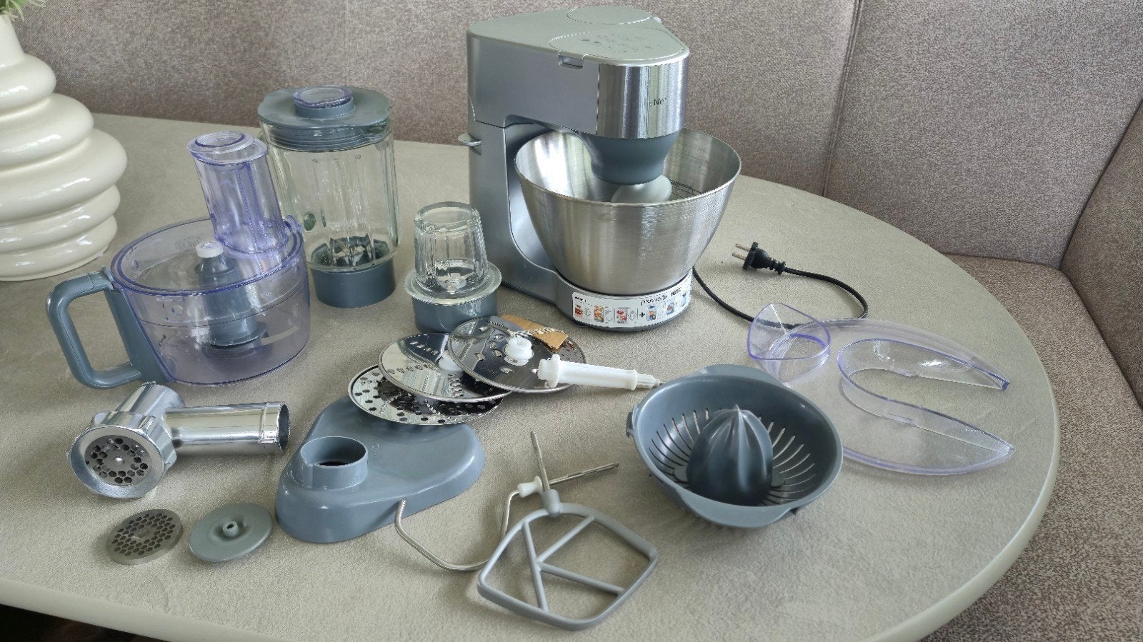 Kenwood Propero 900 WATT keukenmachine, Witgoed en Apparatuur, Keukenmixers, 1 tot 2 liter, Ophalen, Zo goed als nieuw, 3 snelheden of meer