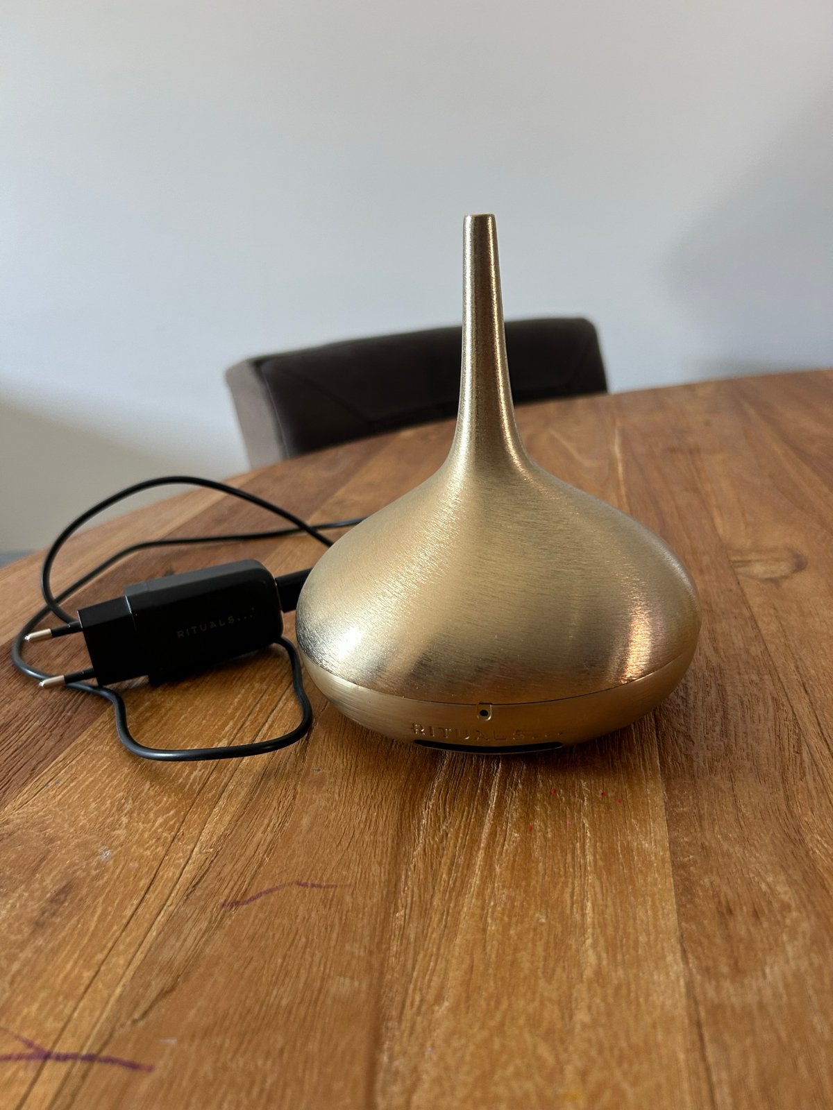 Rituals The Perfume Genie 2.0 - Goudkleurige Geurdiffuser, Verzenden, Zo goed als nieuw, Goud, Metaal