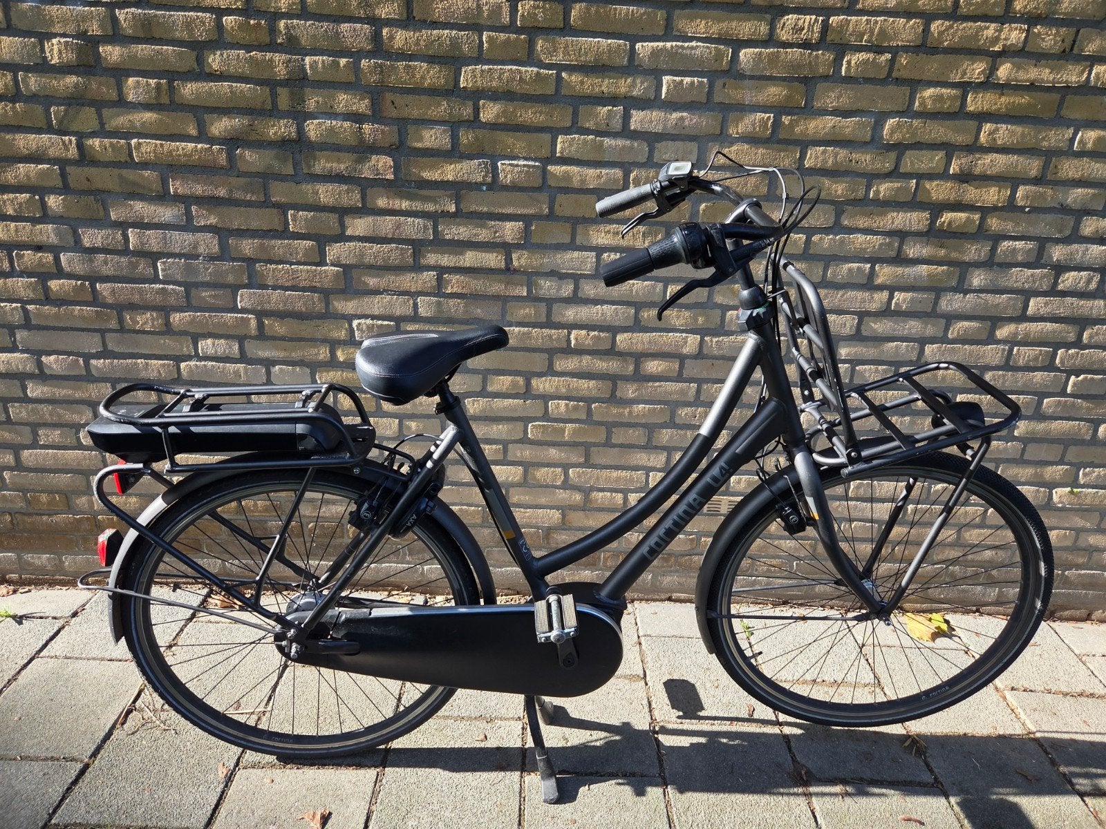 cortina u4 hmb bosch ebike ,opknapper,, Ophalen, Gebruikt, Cortina, 50 km per accu of meer