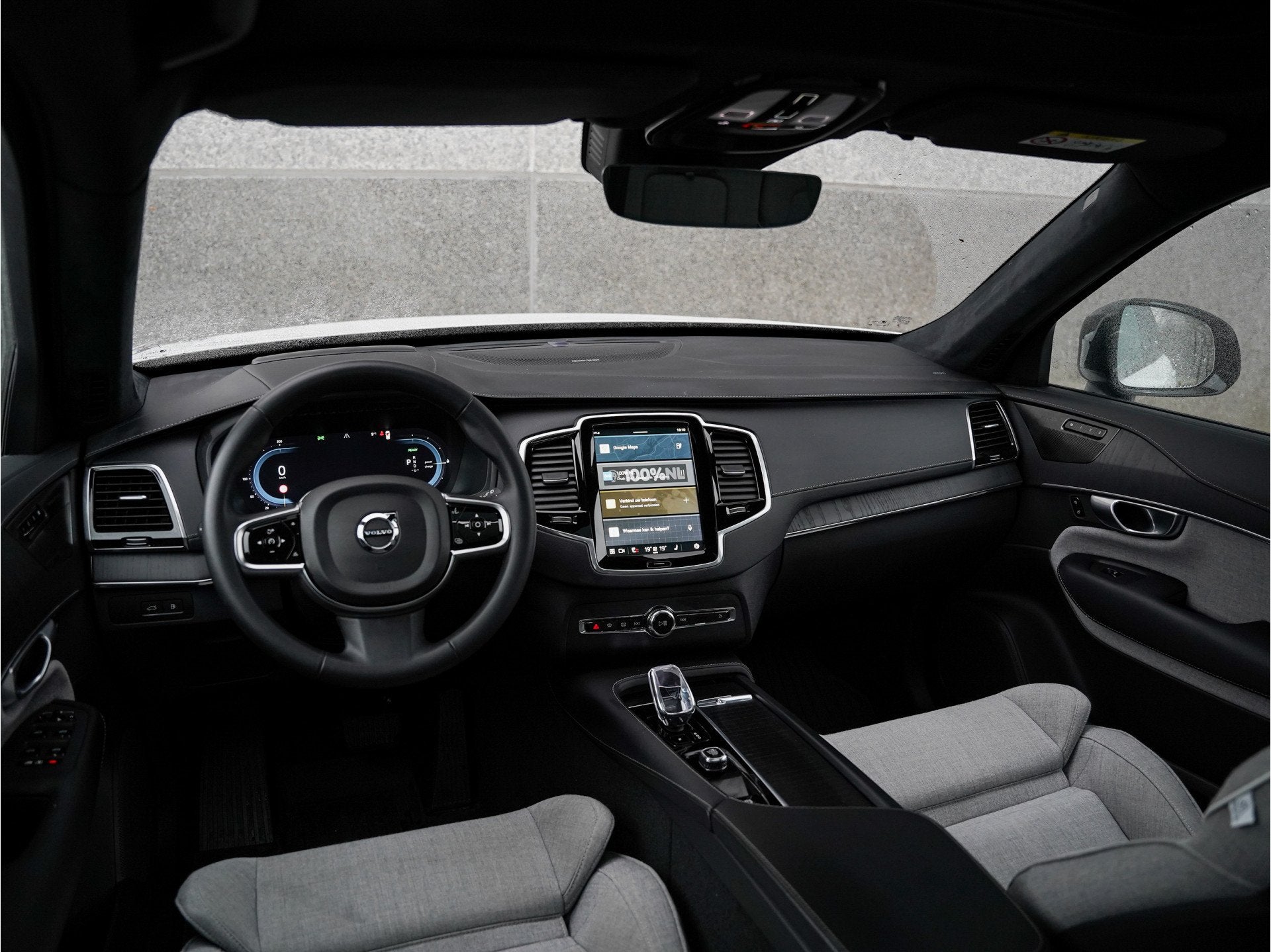 Volvo XC90 2.0 T8 Recharge AWD Ultimate Dark |7 zitpl. |SOH, Auto's, Gebruikt, Euro 6, 4 cilinders, 1969 cc