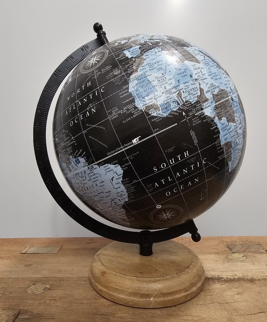 LEUKE GROTE WERELDBOL, Ophalen of Verzenden, Gebruikt